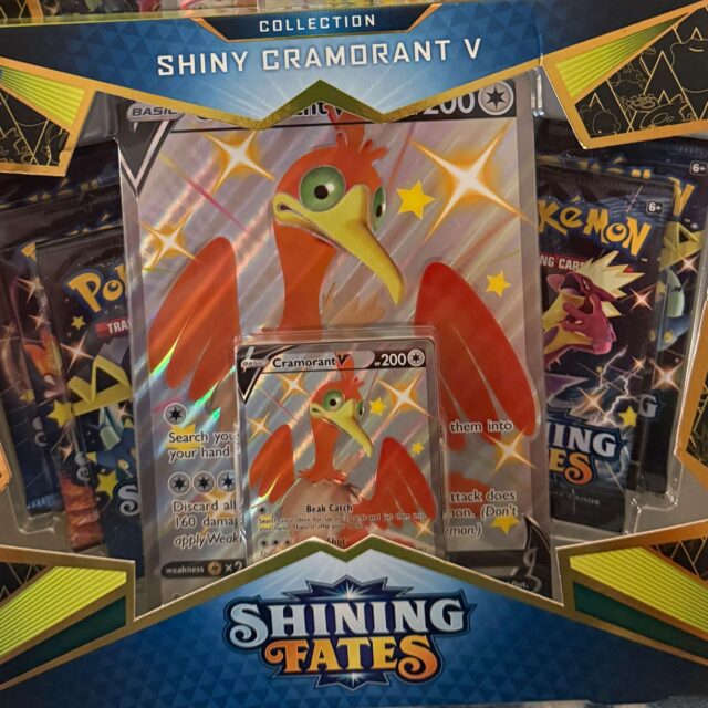 Pokemon Shining Fates Collection Shiny Cramorant V Box